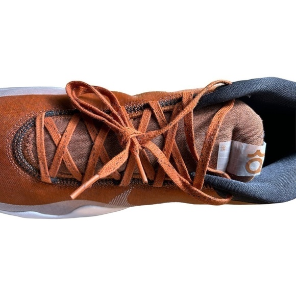 Nike Longhorn Football Reveals Nike KD12 Texas - Texas Sneakers - Picture 9 of 13